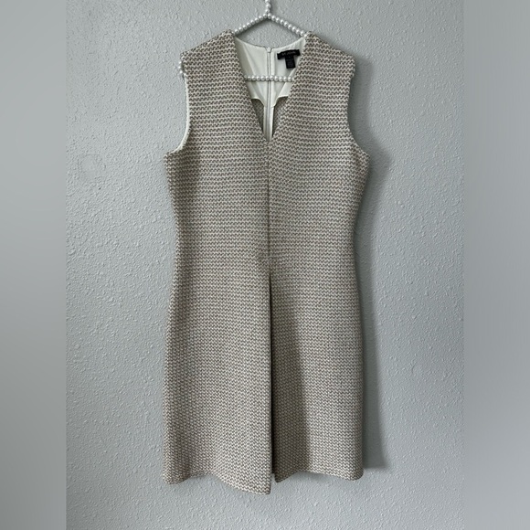 St. John Sleeveless Tweed Cream Color Dress Size L (12) - Picture 1 of 13